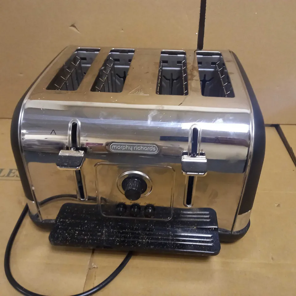 MORPHY RICHARDS 240131 VENTURE 4 SLICE TOASTER BLACK