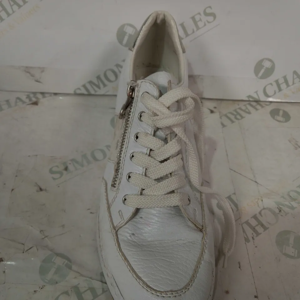 PAIR OF RIEKER LACE UP WHITE SPORT TRAINERS EU SIZE 39