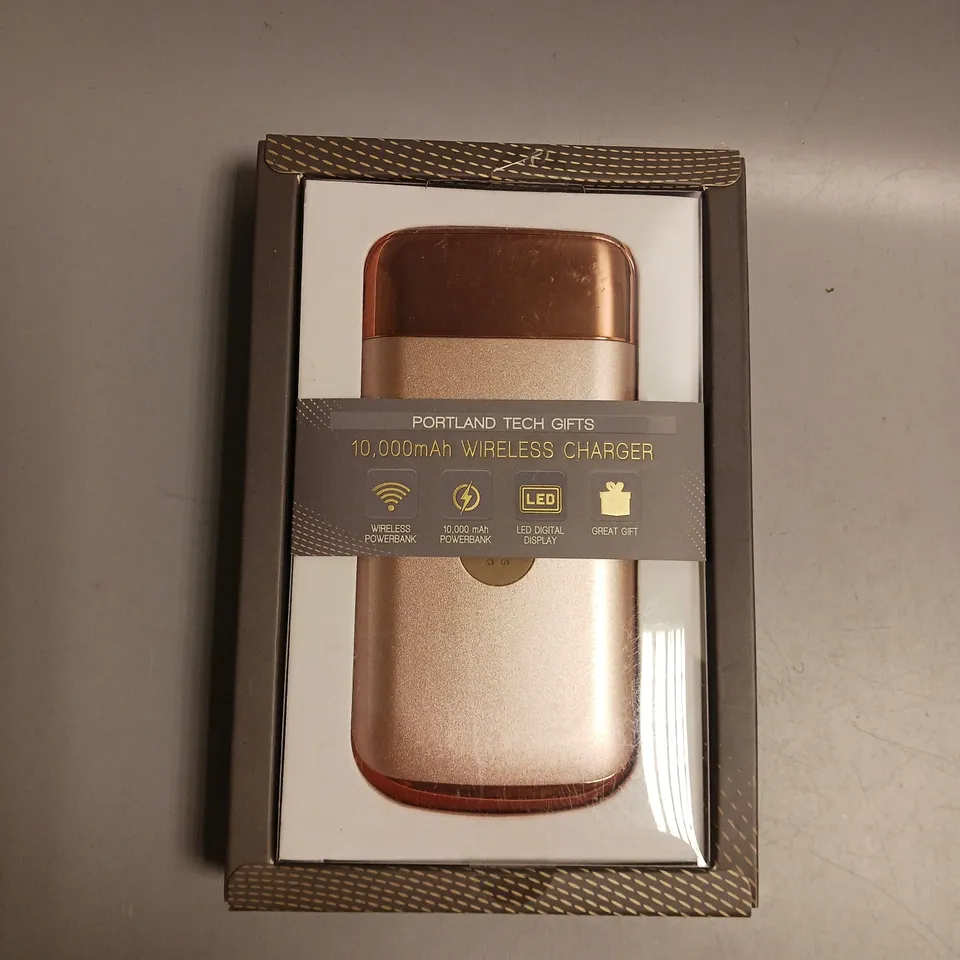 PORTABLE TECH GIFTS WIRELESS PORTABLE CHARGER WITH LED DISPLAY IN PINK