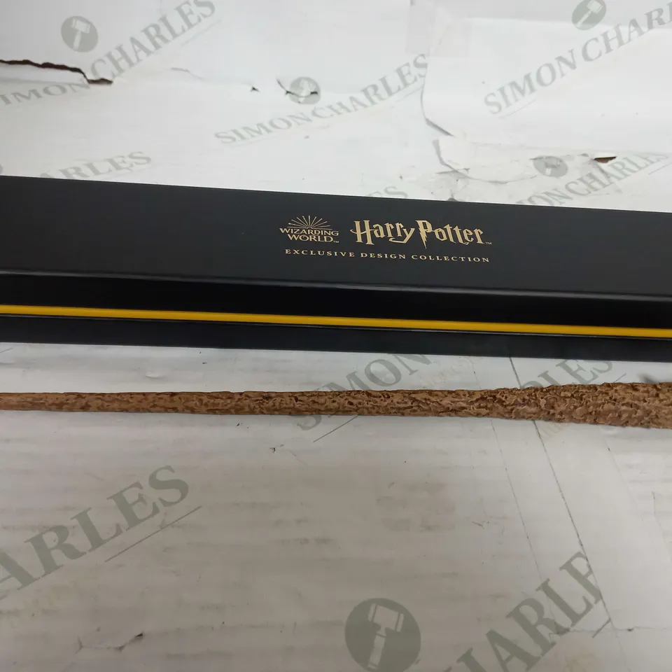 HARRY POTTER - THE HUFFLEPUFF MASCOT  WAND