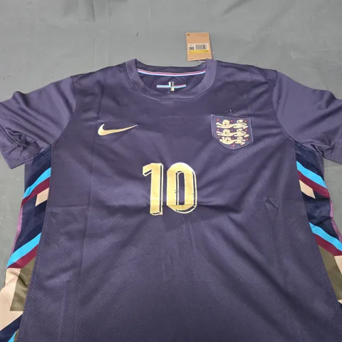 ENGLAND FC AWAY SHIRT WITH BELLINGHAM 10 SIZE SMALL