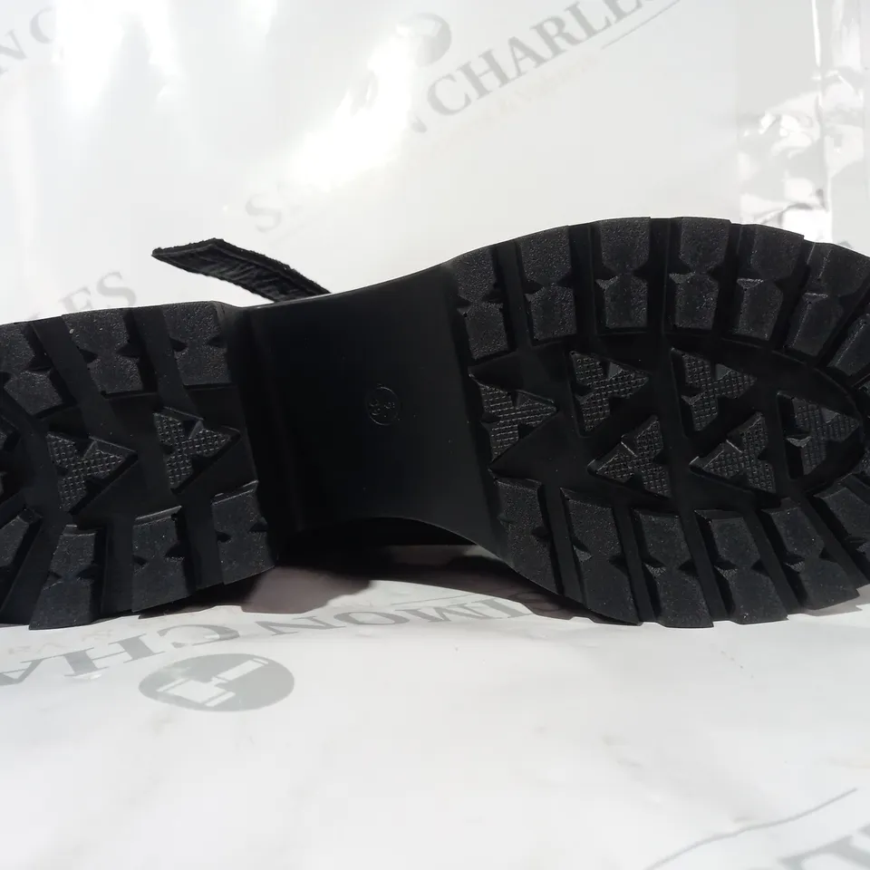 PAIR OF KOI VEGAN CHUNKY BLOCK HEEL SHOES IN BLACK CRUSHED VELVET EFFECT W. PLAYBOY BUNNY DETAIL SIZE 6