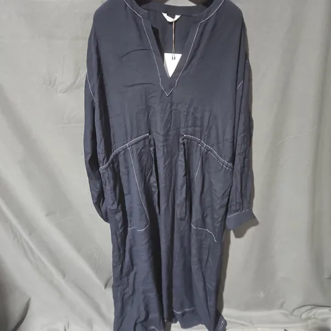 HUSH JULIE CONTRAST MAXI DRESS IN MIDNIGHT NAVY - SIZE 10