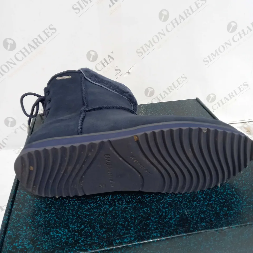 BOXED EMU BIRDWOOD WATERPROOF SHEEPSKIN BOOTS - SIZE 8