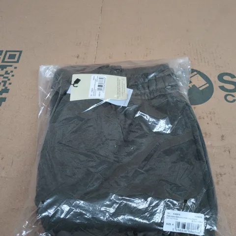 KAIIA JEANS EBOSSED WIDE LEG JOGGERS - SIZE 6