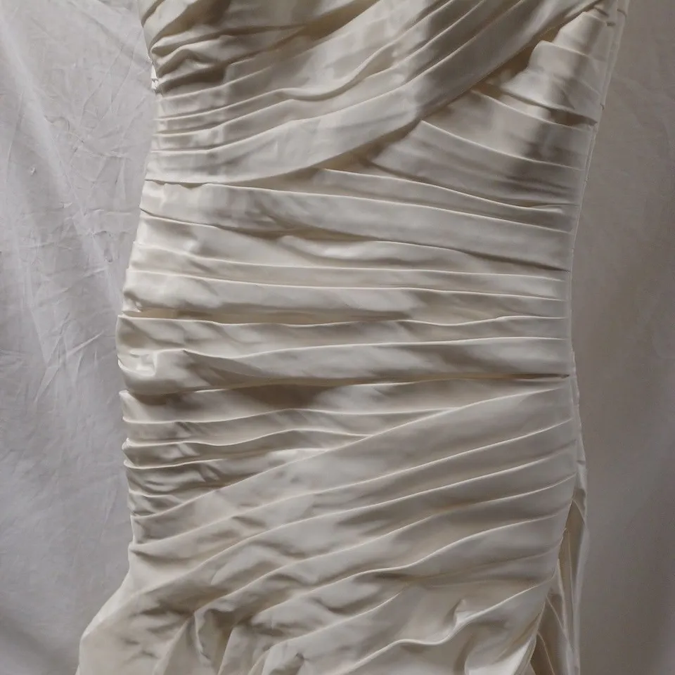 VICTORIA JANE BY RONALD ROYCE ANDREA WEDDING DRESS, IVORY - SIZE 16 