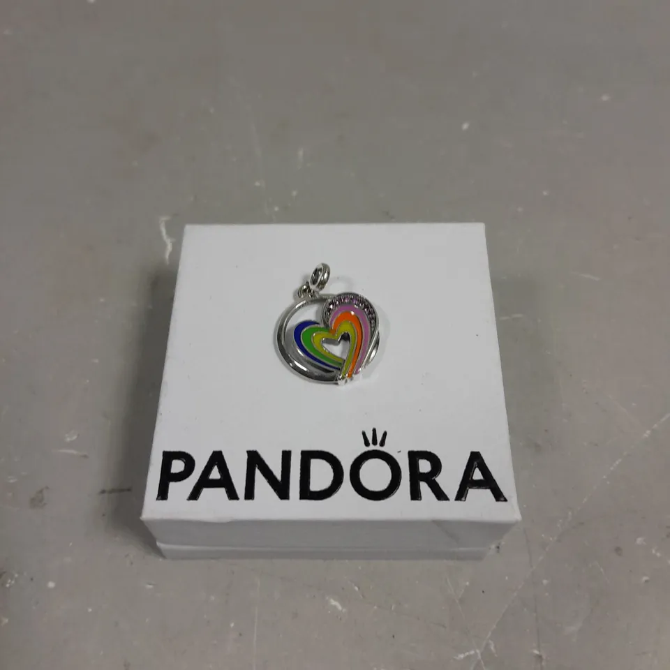 PANDORA ME RAINBOW HEART OF FREEDOM MEDALLION