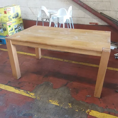 SOLID WOOD RESTAURANT DINING TABLE