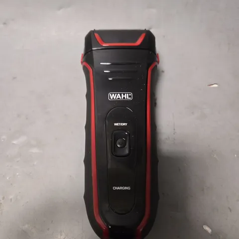 BOXED WAHL WET/DRY SHAVER 