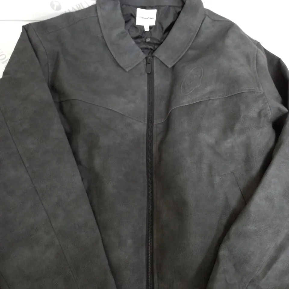 SISTERS & SEEKERS BLACK JACKET BUCKS VEGAN LEATHER - MEDIUM