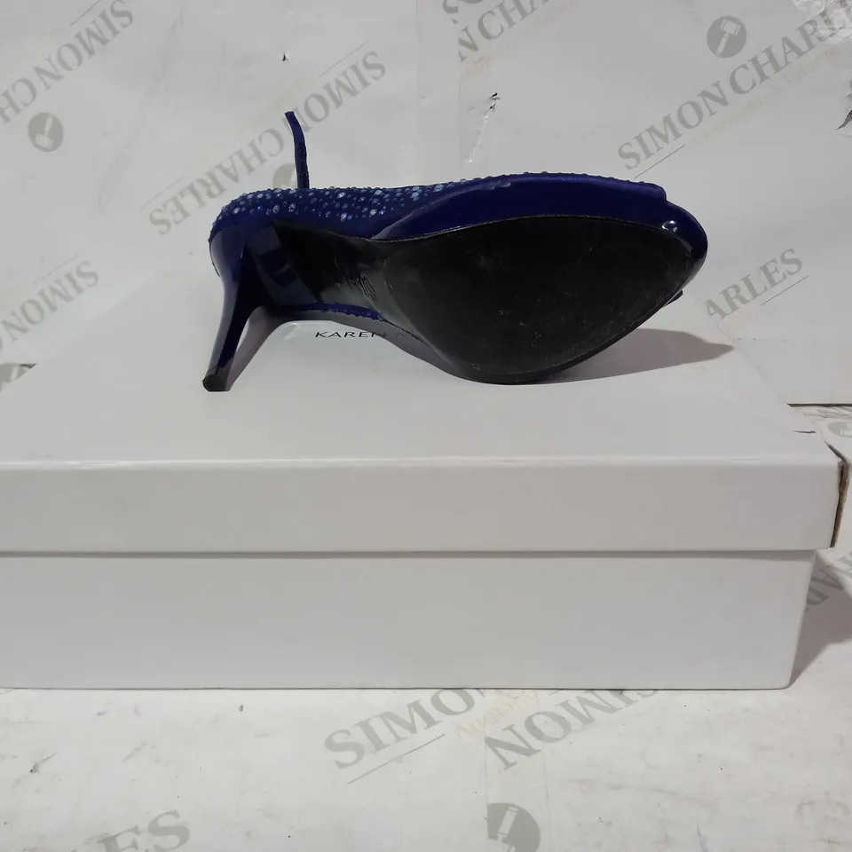 BOXED PAIR OF KAREN MILLEN PEWTER HEELED SANDALS IN BLUE WITH JEWEL EFFECT EU SIZE 41