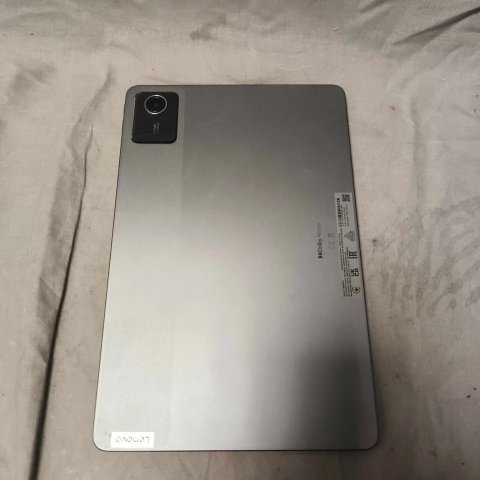 LENOVO TB330FU TABLET