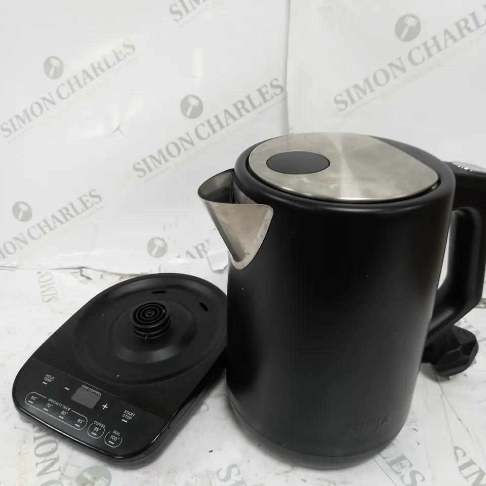 NINJA PERFECT TEMPERATURE KETTLE KT200UK