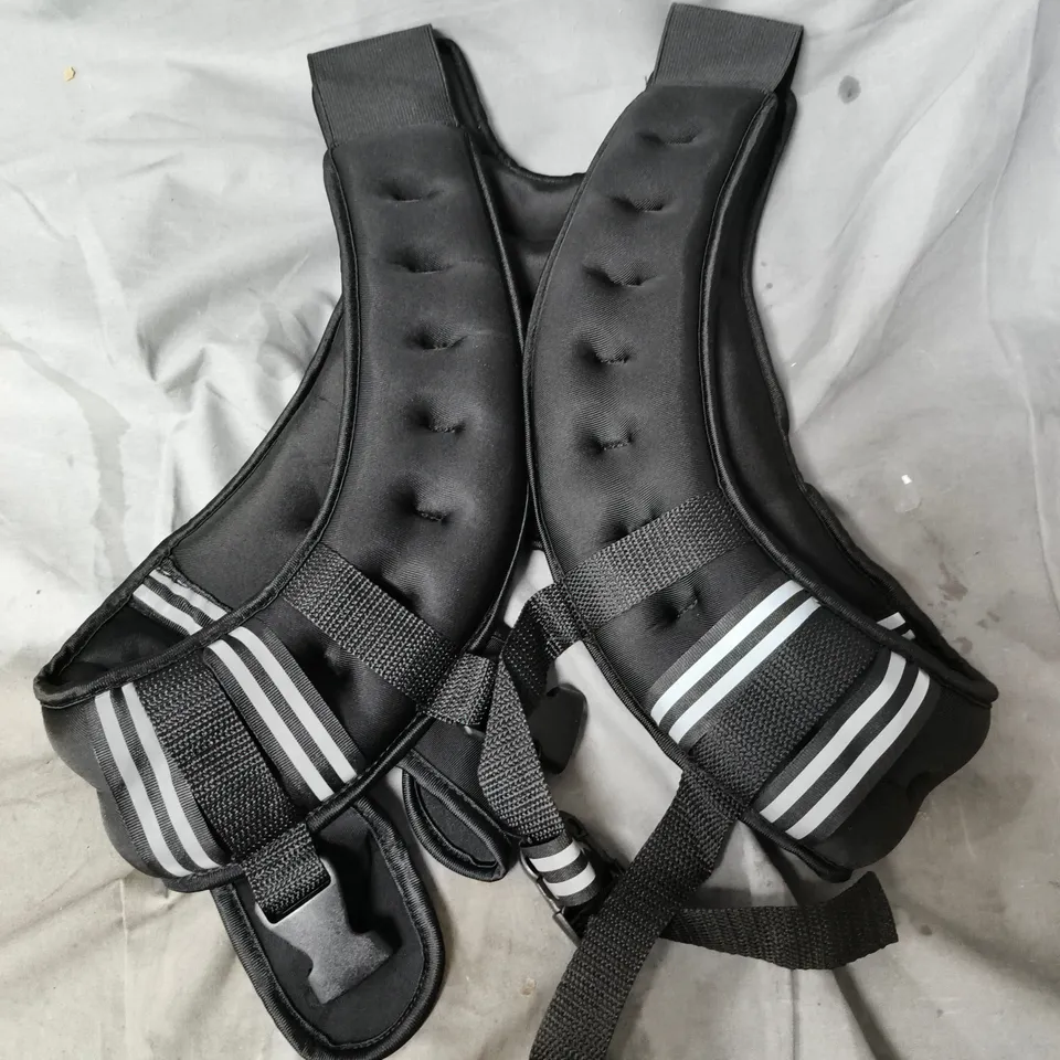 PACEARTH WEIGHTED BLACK PADDED RUNNING VEST WITH REFLECTIVE STRIPES 