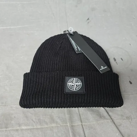 STONE ISLAND BEANIE HAT