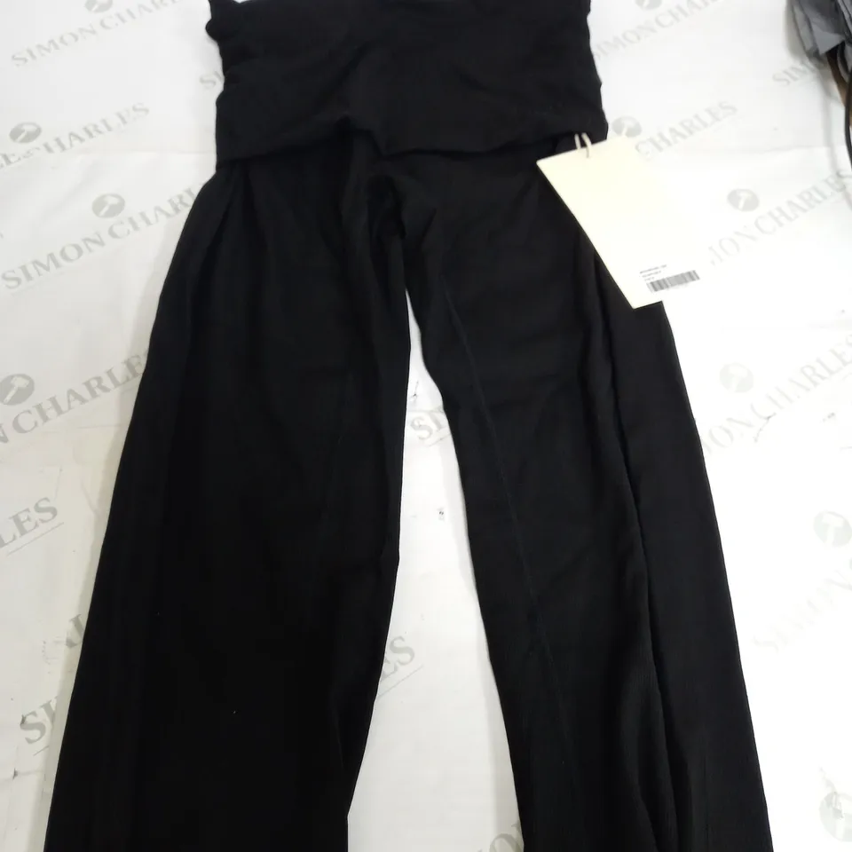 ADANOLA RIB FRONT PANTS IN BLACK - MEDIUM