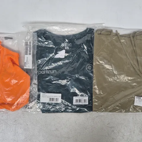 APPROXIMATELY 20 ASSORTED CLOTHING AND FASHION PRODUCTS IN VARIOUS STYLES AND SIZES - COLLECTION ONLY