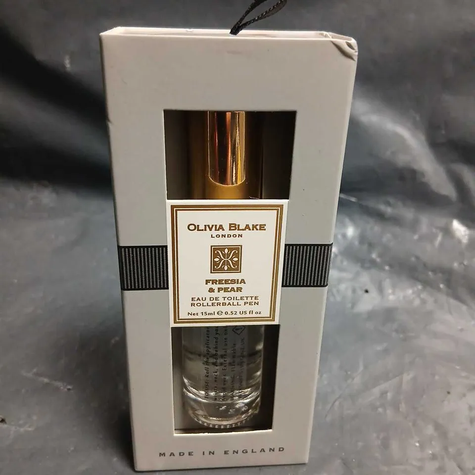 OLIVIA BLAKE LONDON FREESIA & PEAR EAU DE TOILETTE ROLLERBALL PEN – 15ML, MADE IN ENGLAND