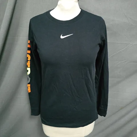NIKE LONG SLEEVE SPORTS TOP IN BLACK - L 147-158CM