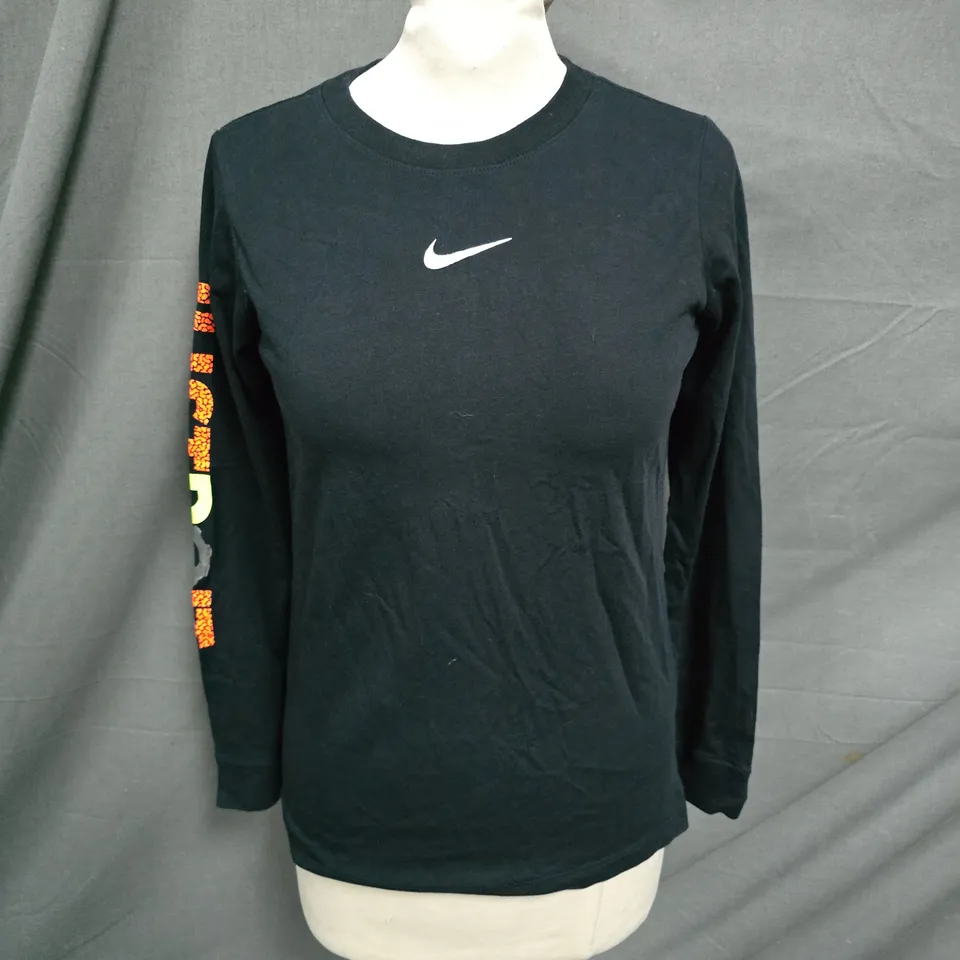 NIKE LONG SLEEVE SPORTS TOP IN BLACK - L 147-158CM
