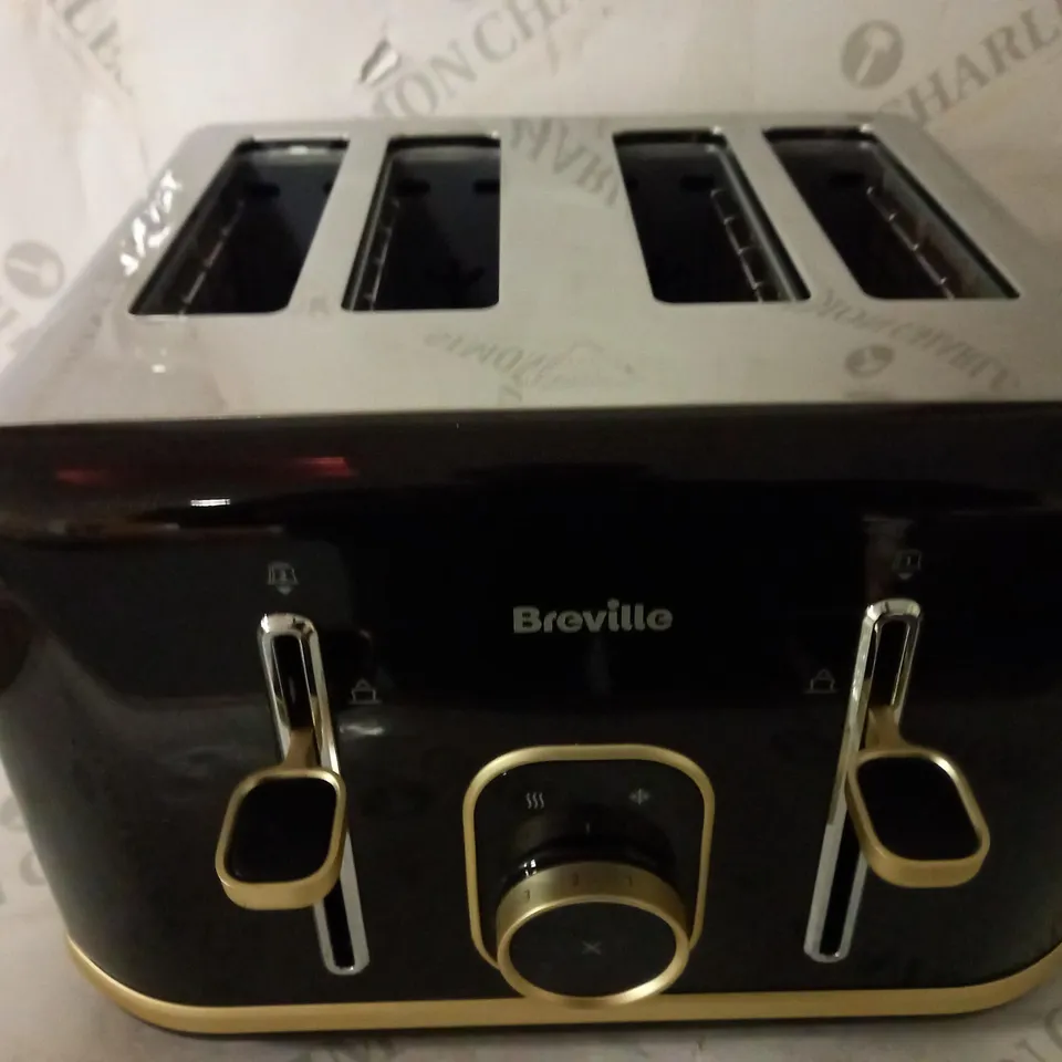 BREVILLE AURA 4 SLICE TOASTER