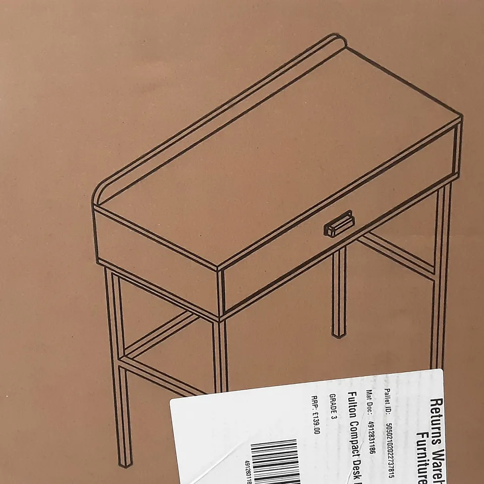 BOXED COMPACT DESK IN RUSTIC PINE EFFECT- H82 X W70 X D39 CM 