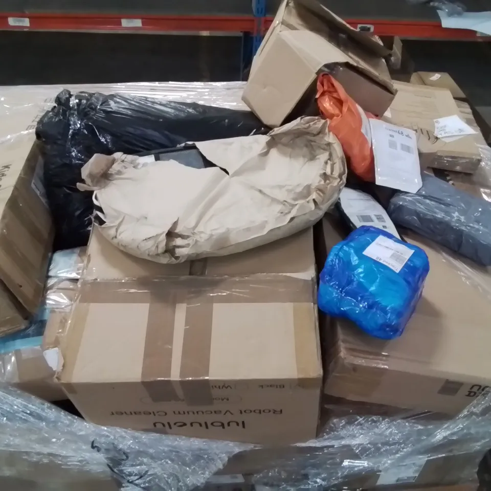 PALLET CONTAINING VARIOUS ASSORTED BOXED HOUSEHOLD/ELECTRONIC ITEMS TO INCLUDE, ROBOT VACUUM KIDS SCOOTER AND LOTS MORE UNMARKED BOXED ITEMS 