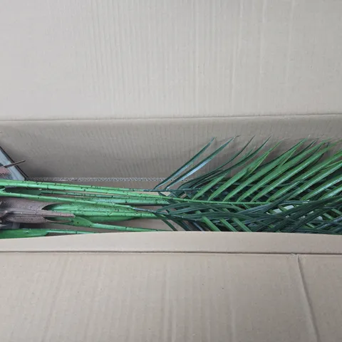 BOXED SMART GARDEN 124CM PHOENIX PALM
