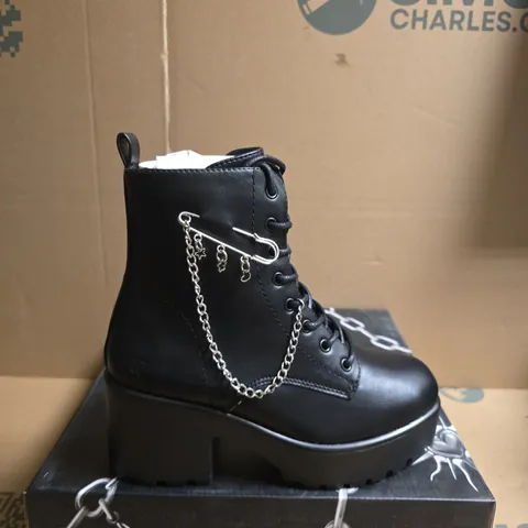 BOXED PAIR OF KOI SALVIUS SAFETY PIN MILITARY LACE UP BOOTS - BLACK, UK3
