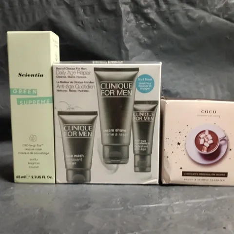 APPROXIMATELY 20 ASSORTED COSMETIC ITEMS TO INCLUDE SCIENTIA, COCO, ETC - COLLECTION ONLY