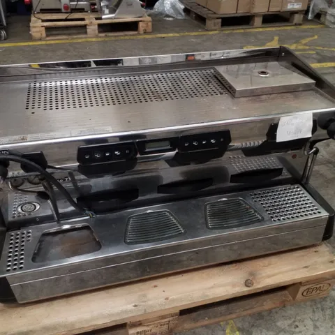 RANCILIO RAN7-3 COMMERCIAL 3 GROUP BARRISTA COFFEE MACHINE 