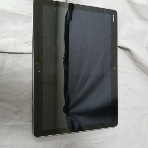 HUAWEI TABLET – BLACK-MODEL BAH-W09 - DOES NOT POWER ON