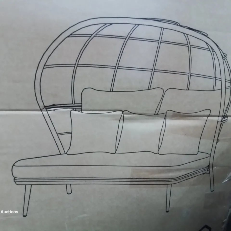 BOXED APOLIMA ROPE DAYBED