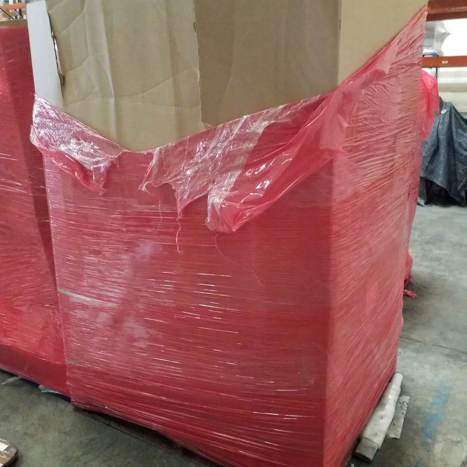 PALLET CONTAINING ASSORTED PRODUCTS INCLUDING ICE CRUSHER, 2 STEP STOOL, POTTY CHAIR & ROLL OF ASTROTURF 