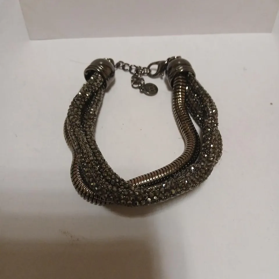 MALIKA STATEMENT PLAITED BRACELET 