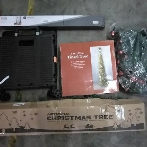 PALLET OF ASSORTED ITEMS INCLUDING ARTIFICIAL CHRISTMAS TREE, DOOR BRACE, TINSEL TREE, TENSION RODS, STORRMIC TOILET SEAT
