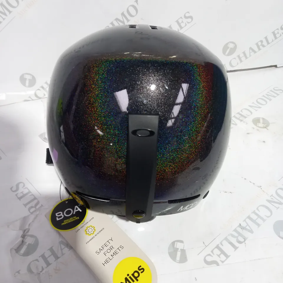 OAKLEY MIPS ADULT HELMET WITH BOA - SIZE M 55-59 CM 