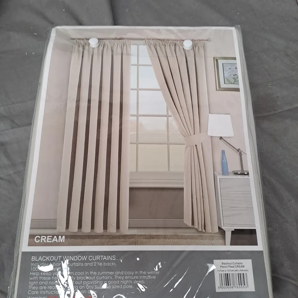 SOLAR THERMAL PENCIL PLEAT READY MADE BLACKOUT CURTAINS - CREAM - 46" X 54"