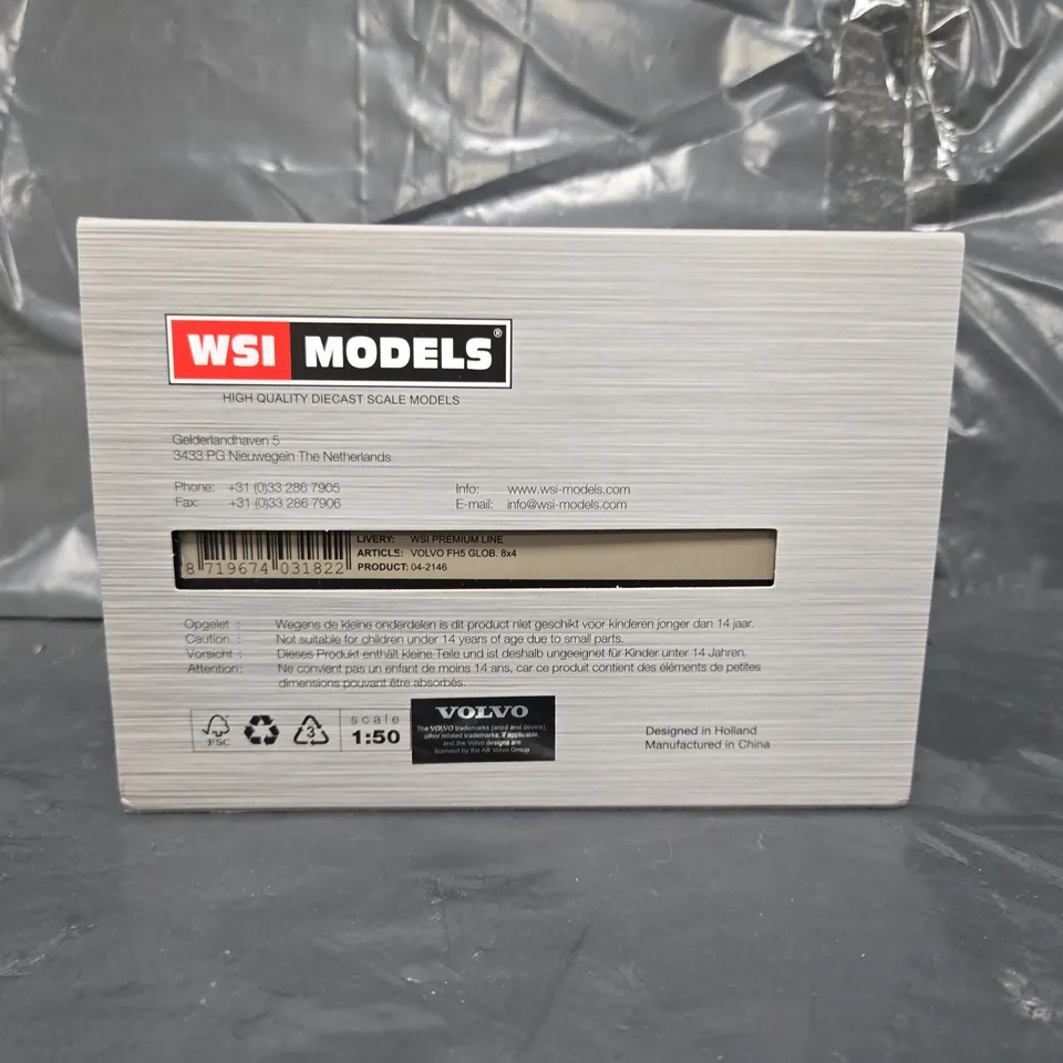 VOLVO FH5 GLOBETROTTER 8X4 PREMIUM LINE WSI MODELS WSI 04-2146