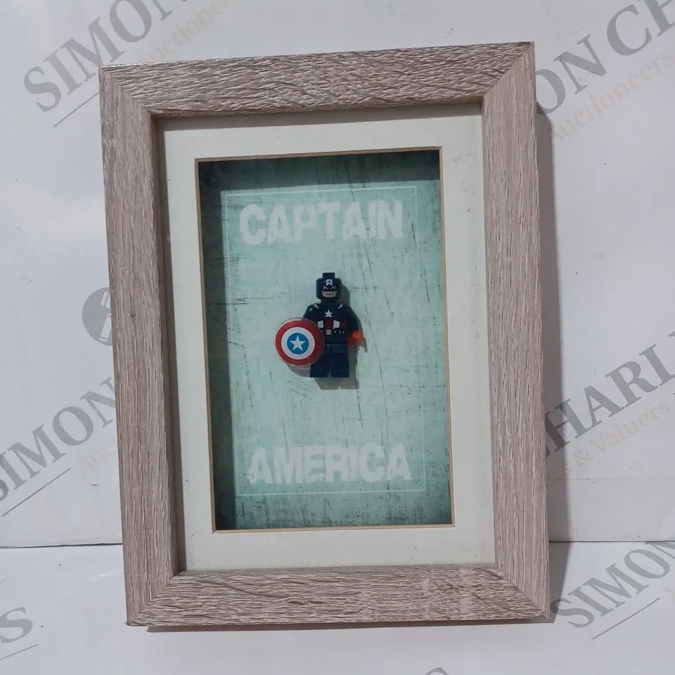 FRAMED COLLECTIBLE LEGO FIGURE - CAPTAIN AMERICA