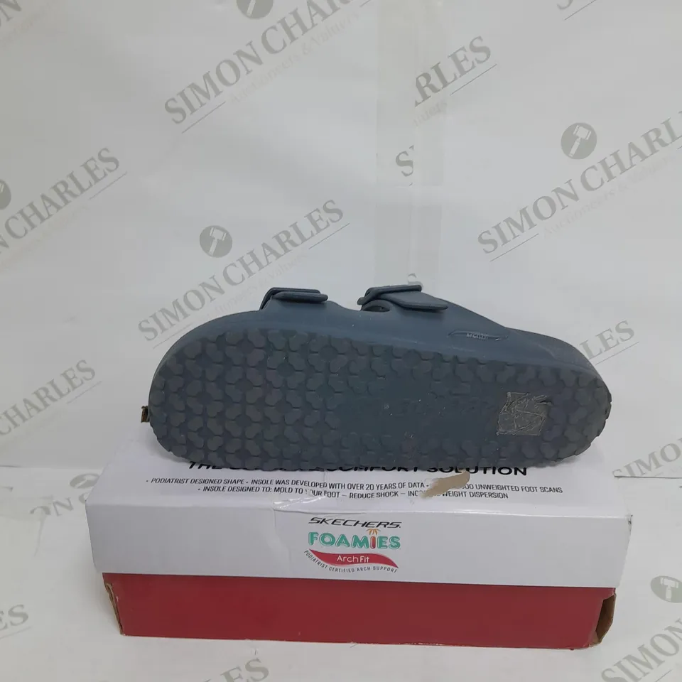 SKECHERS ARCH FIT FOAMIES SLIDE SANDAL SIZE 5