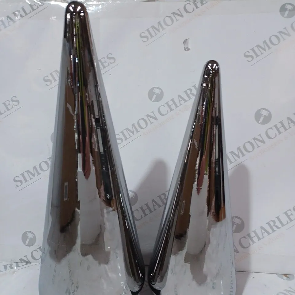 BOXED KELLY HOPPEN SET OF 2 INDOOR OUTDOOR PRELIT GLASS DECOR - REFLECTIVE CONES