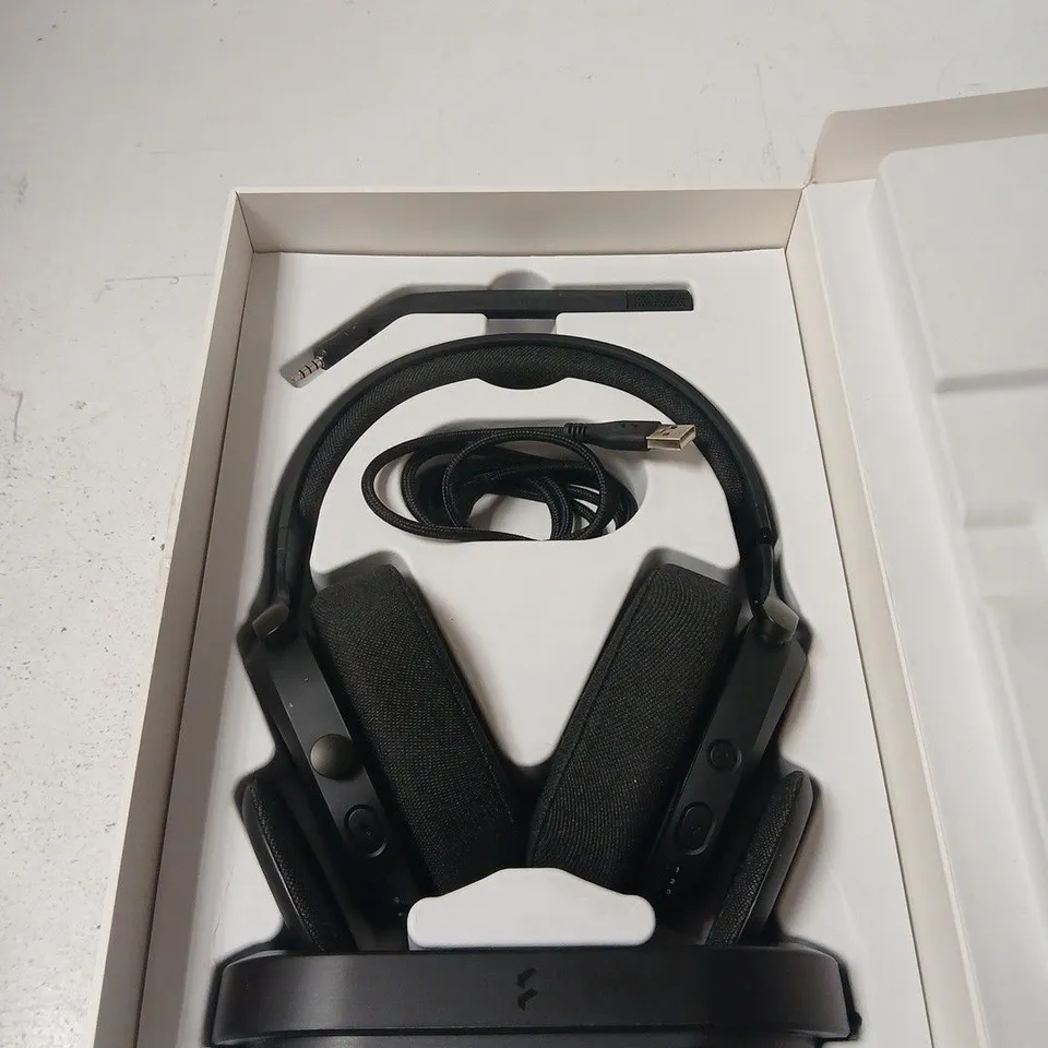 Fractal Scape Wireless Headset
