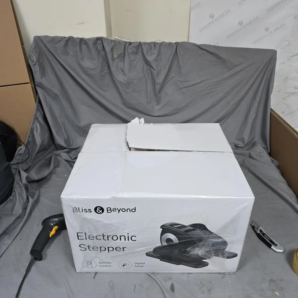 BLISS & BEYOND ELECTRONIC STEPPER – BOXED