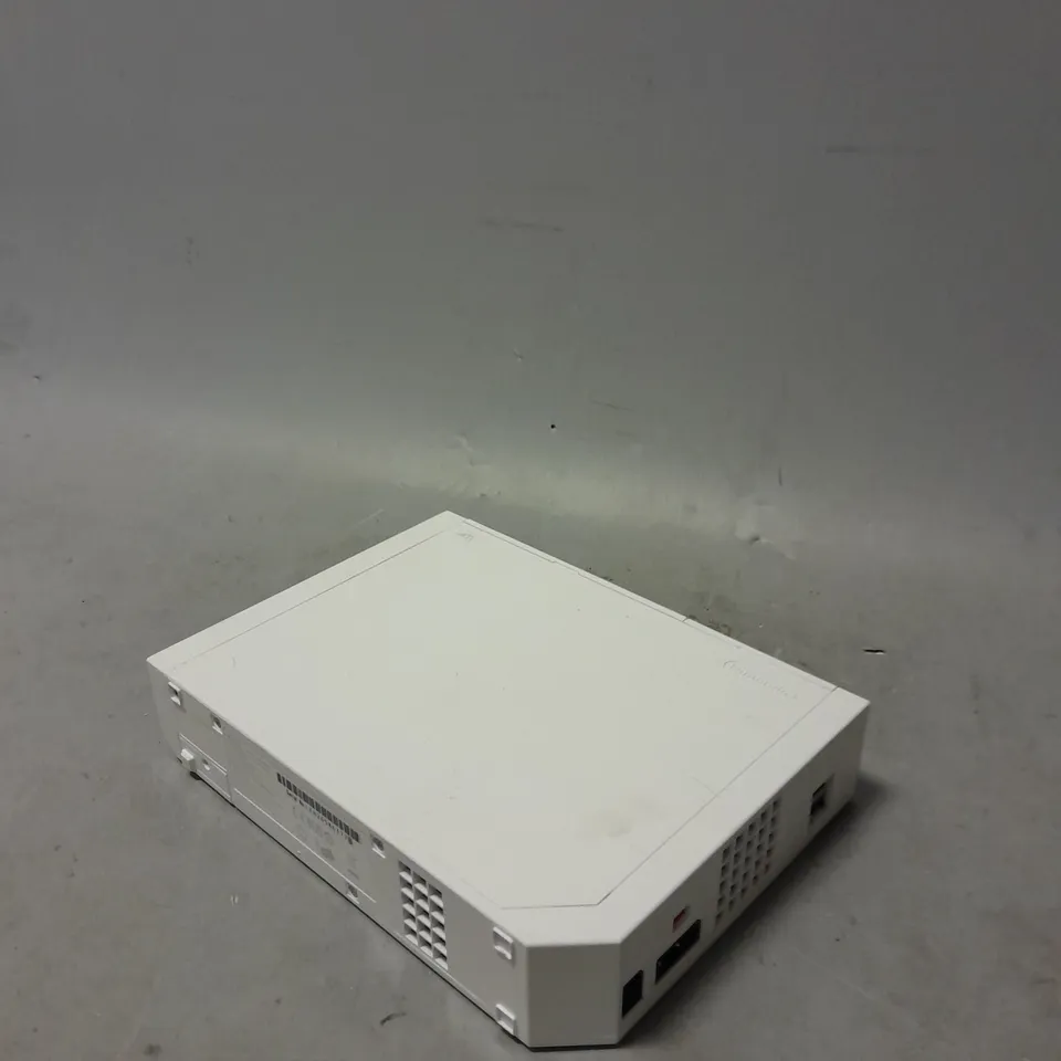 NINTENDO WII - WHITE 