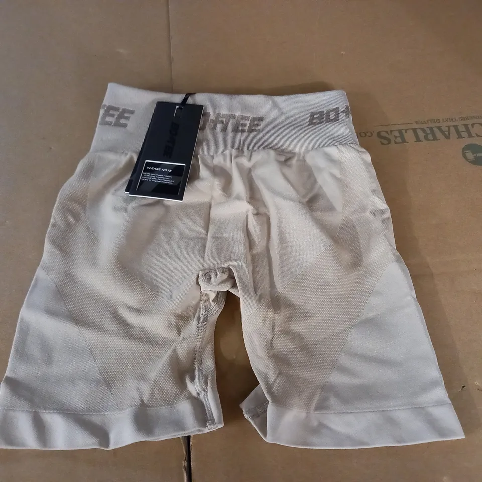 BO+TEE LIGHT BROWN SHORTS - S