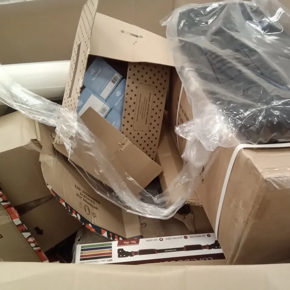 PALLET OF ASSORTED ITEMS INCLUDING 6.5L RED SLOW COOKER, CORE BOOST PULL UP BAR, PLAYMOBIL SET, WHO GIVES A CRAP TISSUES, REGATTA OUTDOOR COAT 