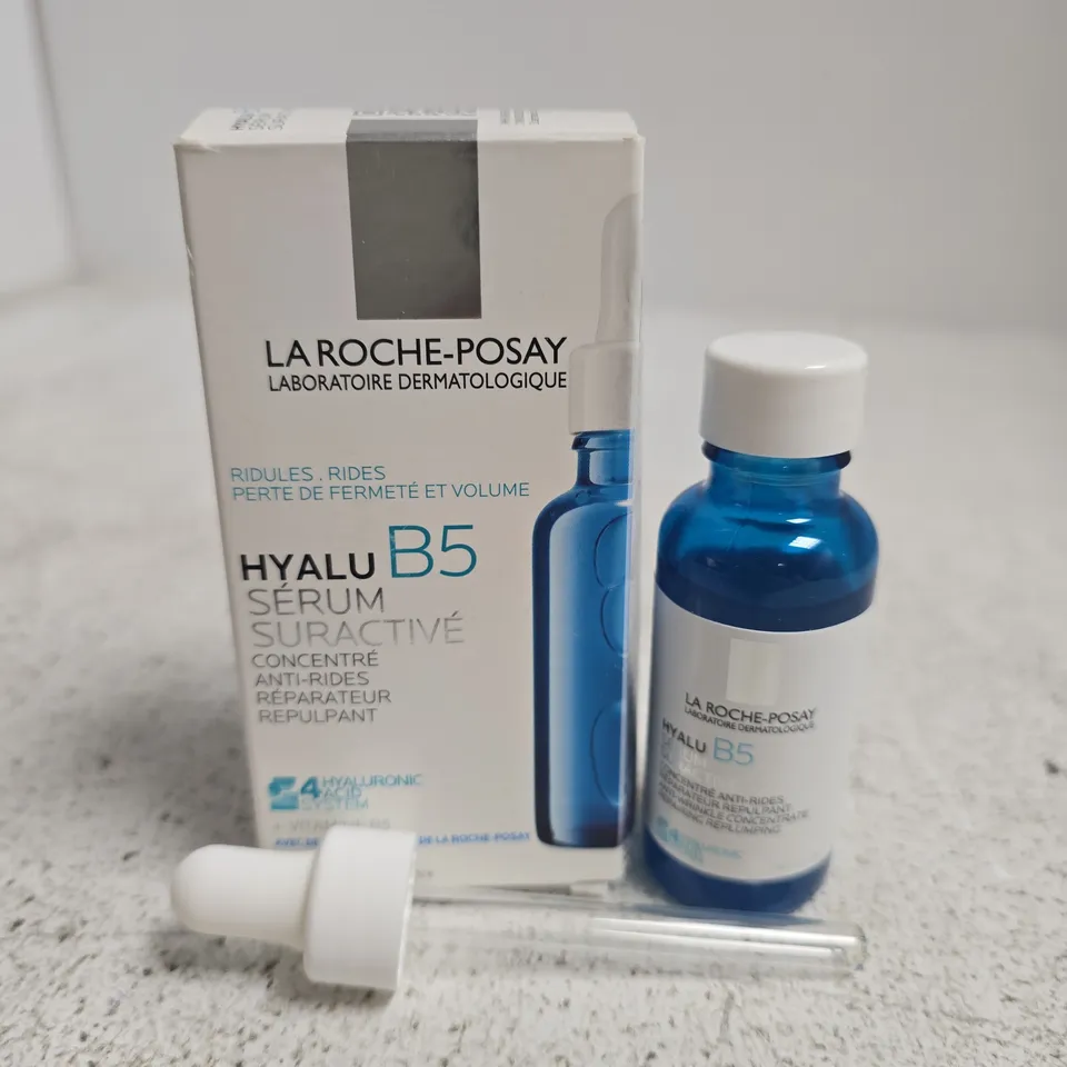 BOXED LA ROCHE-POSAY HYALU B5 SURACTIVATED ANTI-WRINKLE REPLUMPING SERUM (30ML)