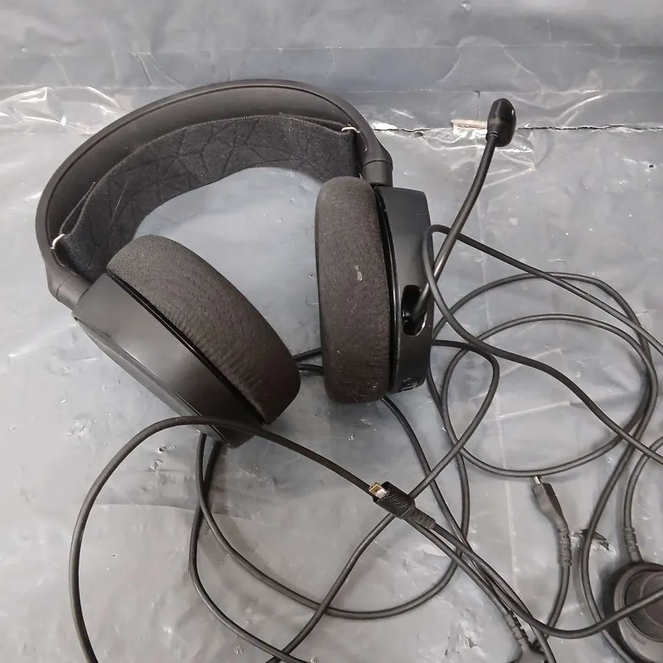 STEEL SERIES WIRED HEADSET 