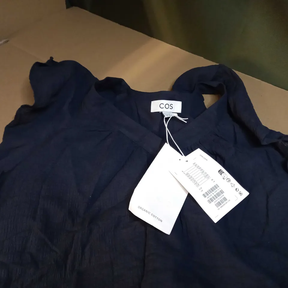 COS NAVY CRINKLED OVERSIZED TOP - SIZE 14